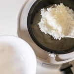 Berapa Lama Sebaiknya Memasak Nasi Di Rice Cooker?