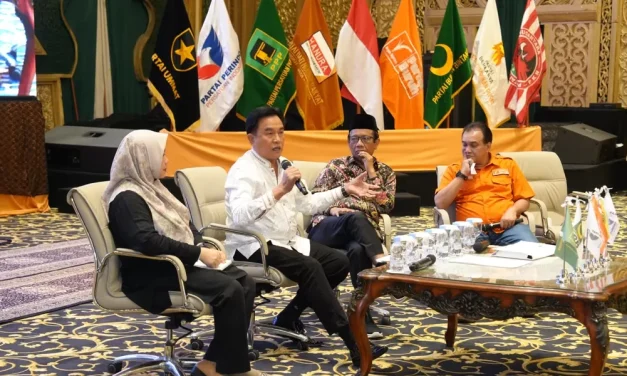 Seminar Nasional Sekber GKSR Bahas Parliamentary Threshold