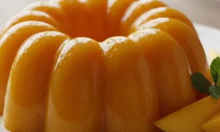 Camilan Praktis: 7 Resep Puding Tanpa Susu Untuk Semua Usia