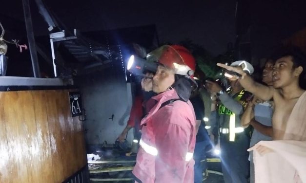 Satu Unit Rumah Di Denpasar Ludes, Api Bermula Dari Sofa