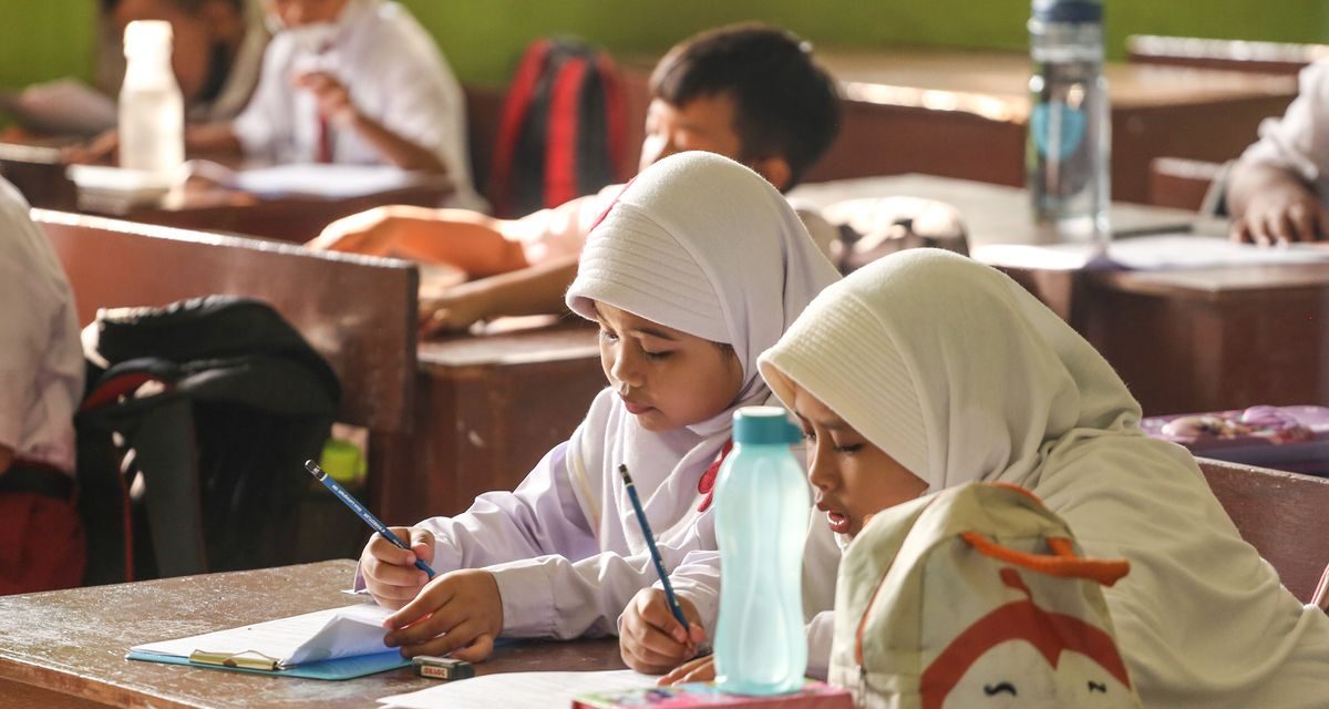 Tips Kembalikan Fokus Belajar Anak Dengan Cara Ini!